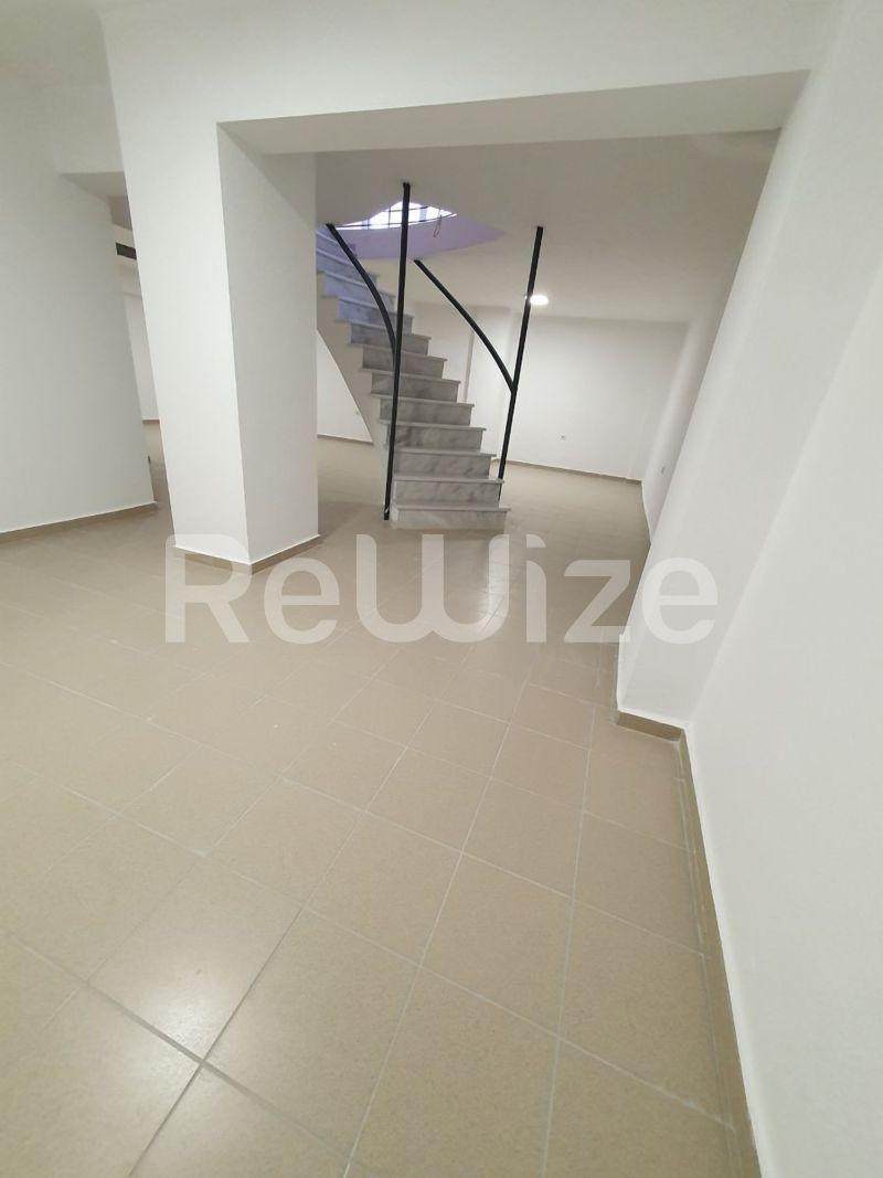 Photo 8,Corridor,SALE,Professional,Store,101sqm,€92,000,Stavroupoli