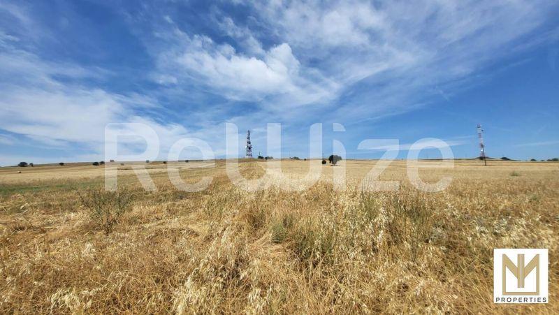 Οικόπεδο 5788 τ.μ. στη Χαλκηδόνα, φωτογραφία 1