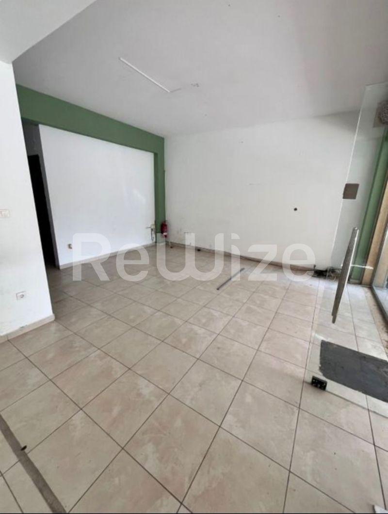 Photo 6,Living Room,SALE,Professional,Store,57sqm,€75,000,Stavroupoli