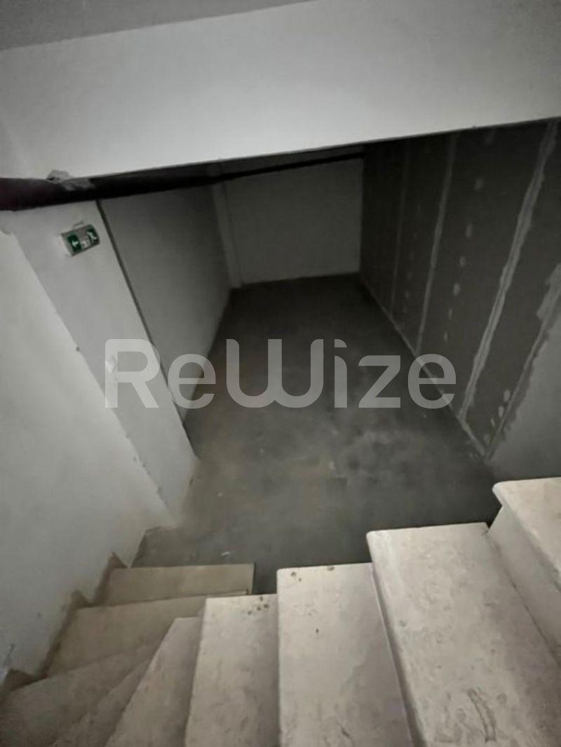 Photo 2,Balcony,SALE,Professional,Store,57sqm,€75,000,Stavroupoli