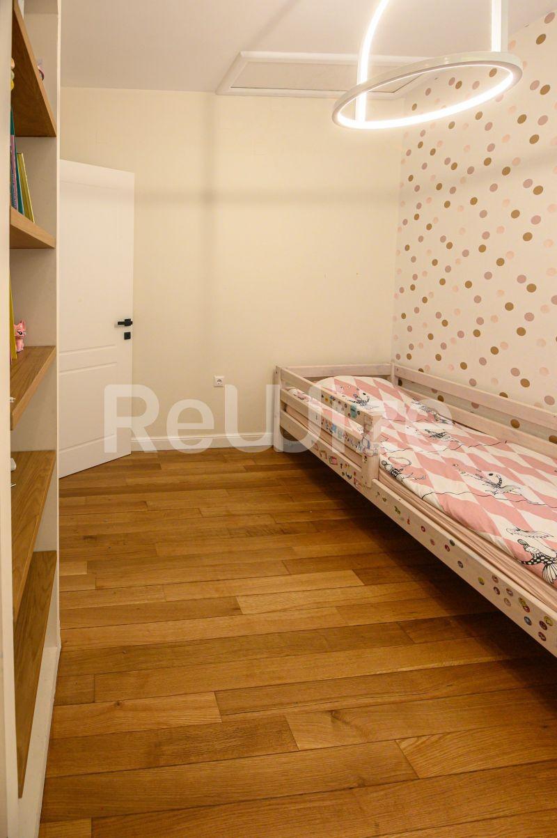 Photo 17,Υπνοδωμάτιο,ΠΏΛΗΣΗ,Κατοικία,Μονοκατοικία σε συγκρότημα,405τ.μ,€870,000,Πανόραμα