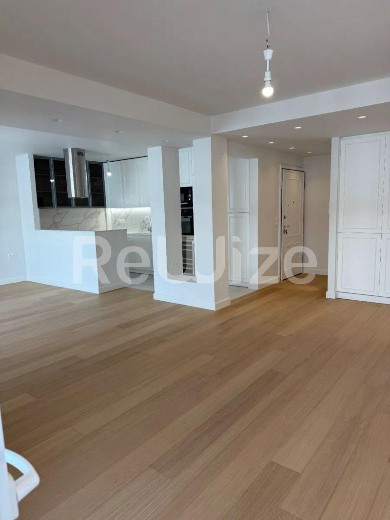 Photo 2,Σαλόνι,ΠΏΛΗΣΗ,Κατοικία,Διαμέρισμα,135τ.μ,€670,000,Ανάληψη