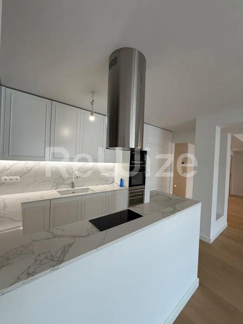 Photo 9,Κουζίνα,ΠΏΛΗΣΗ,Κατοικία,Διαμέρισμα,135τ.μ,€670,000,Ανάληψη