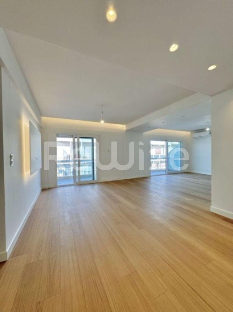 Photo 3,Σαλόνι,ΠΏΛΗΣΗ,Κατοικία,Διαμέρισμα,135τ.μ,€670,000,Ανάληψη