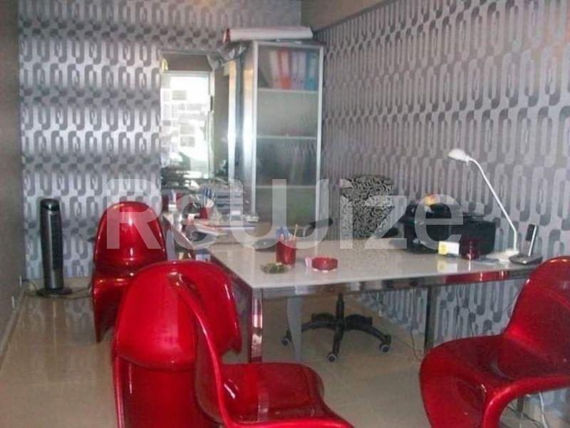 Photo 6,Πισίνα,ΕΝΟΙΚΊΑΣΗ,Επαγγελματικό,Γραφείο,16τ.μ,€300,Κηφισιά