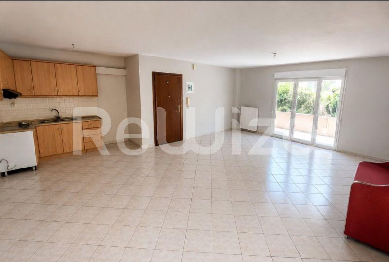 Photo 1,Living Room,SALE,Residency,Apartment,90sqm,€130,000,Efkarpia