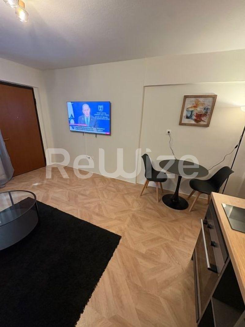 Photo 2,Σαλόνι,ΠΏΛΗΣΗ,Κατοικία,Διαμέρισμα,47τ.μ,€85,000,Άνω Πόλη