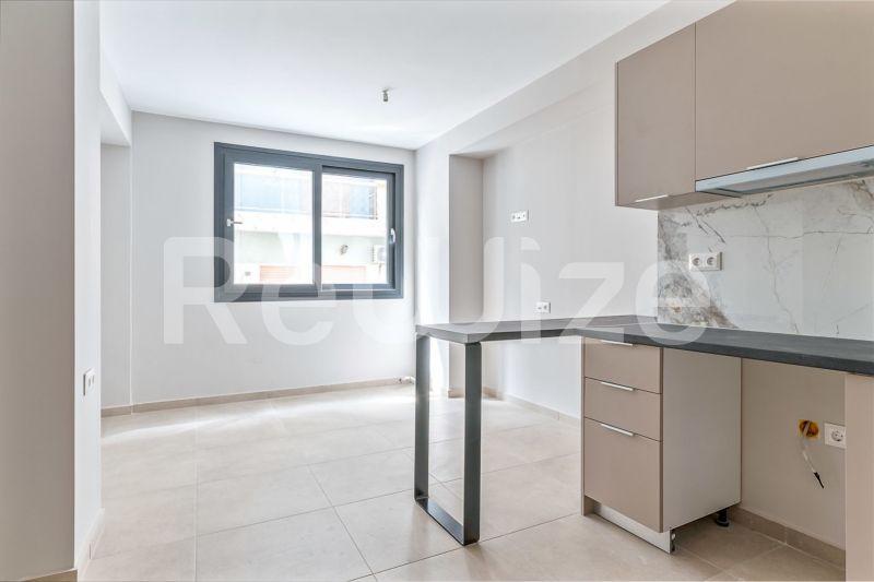 Photo 7,Σαλόνι,ΠΏΛΗΣΗ,Επαγγελματικό,Κτήριο,768τ.μ,€1,790,000,Σταθμός Λαρίσης