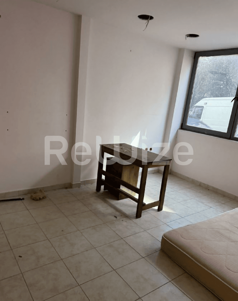 Photo 4,Πισίνα,ΠΏΛΗΣΗ,Επαγγελματικό,Κατάστημα,91τ.μ,€170,000,Θησείο