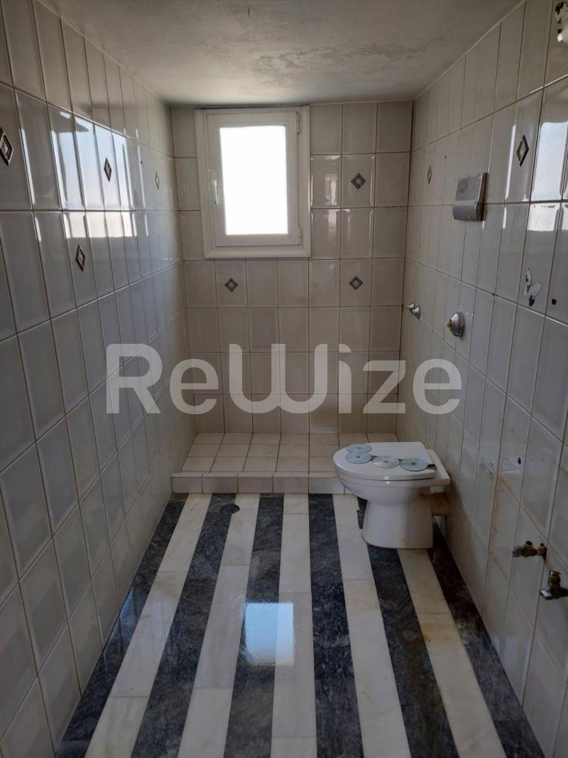 Photo 23,Μπάνιο,ΠΏΛΗΣΗ,Κατοικία,Διαμέρισμα,95τ.μ,€185,000,Άγιος Ιωάννης Θεολόγος