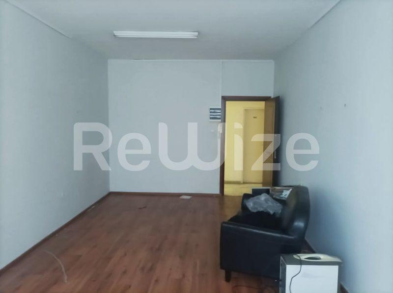 Photo 2,Πισίνα,ΠΏΛΗΣΗ,Επαγγελματικό,Γραφείο,28τ.μ,€38,000,Πλατεία Κάνιγγος