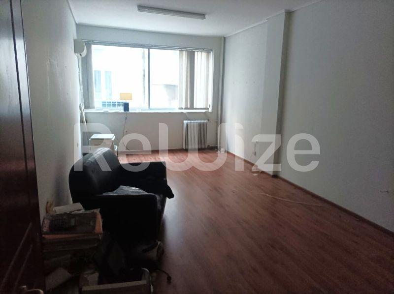 Photo 6,Πισίνα,ΠΏΛΗΣΗ,Επαγγελματικό,Γραφείο,28τ.μ,€38,000,Πλατεία Κάνιγγος