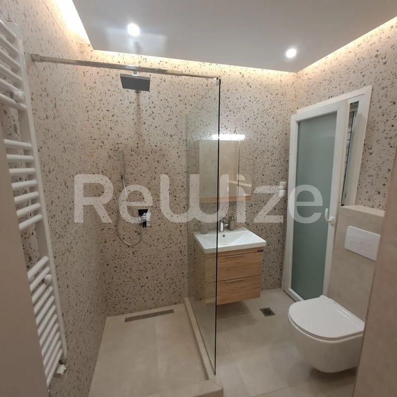 Photo 20,Μπάνιο,ΠΏΛΗΣΗ,Κατοικία,Διαμέρισμα,44τ.μ,€115,000,Βαρδάρης