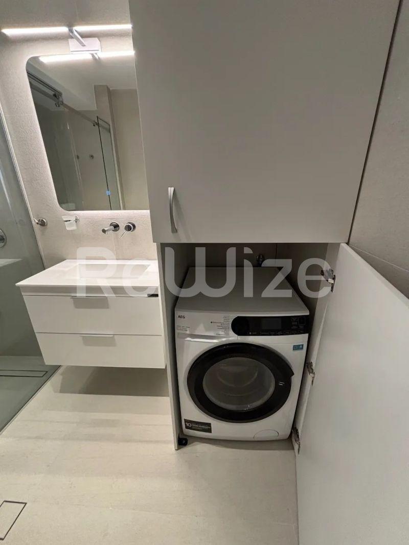 Photo 21,Bathroom,RENT,Residency,Apartment,80sqm,€1,400,Kentro Kalamarias