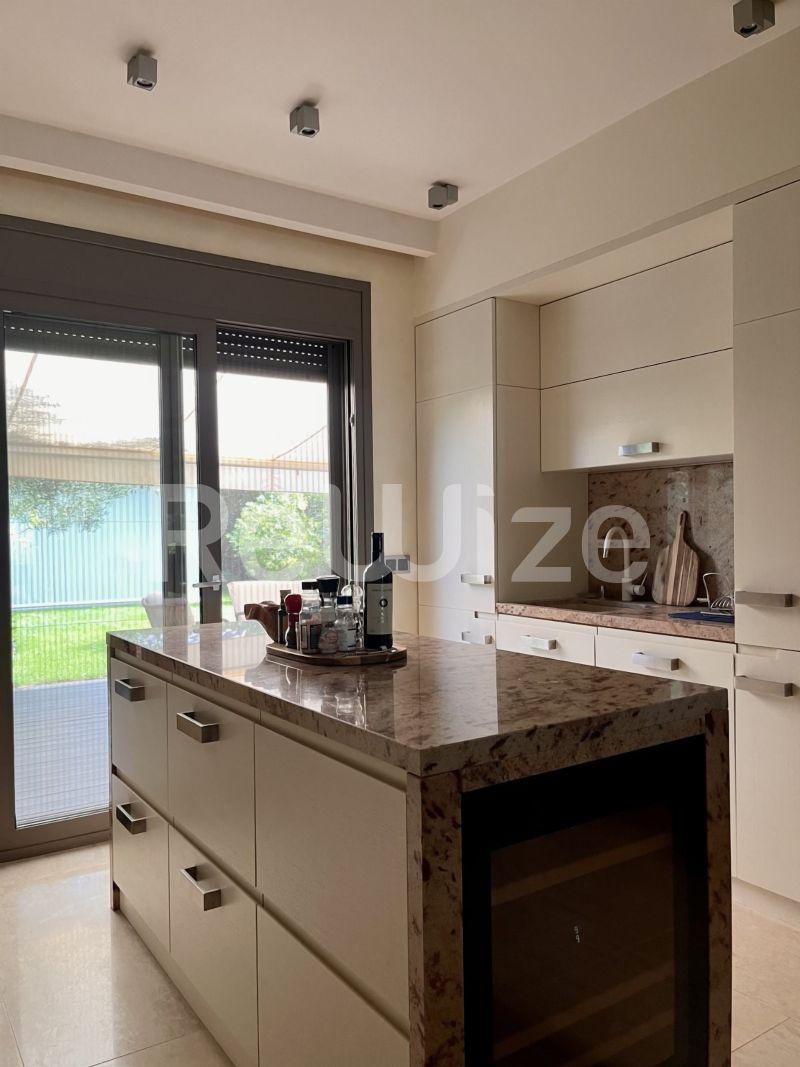 Photo 3,Kitchen,SALE,Residency,Detached house in a complex,300sqm,€1,300,000,Poseidi