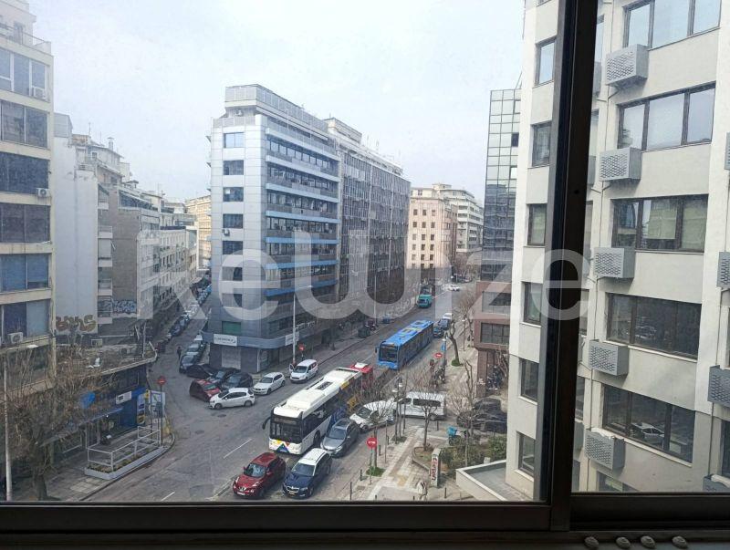 Photo 1,Μπαλκόνι,ΕΝΟΙΚΊΑΣΗ,Επαγγελματικό,Γραφείο,70τ.μ,€850,Κέντρο Θεσσαλονίκης