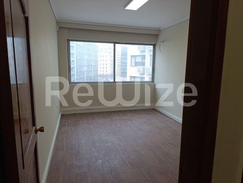 Photo 5,Σαλόνι,ΕΝΟΙΚΊΑΣΗ,Επαγγελματικό,Γραφείο,70τ.μ,€850,Κέντρο Θεσσαλονίκης