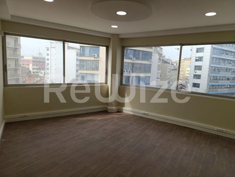 Photo 8,Κουζίνα,ΕΝΟΙΚΊΑΣΗ,Επαγγελματικό,Γραφείο,70τ.μ,€850,Κέντρο Θεσσαλονίκης