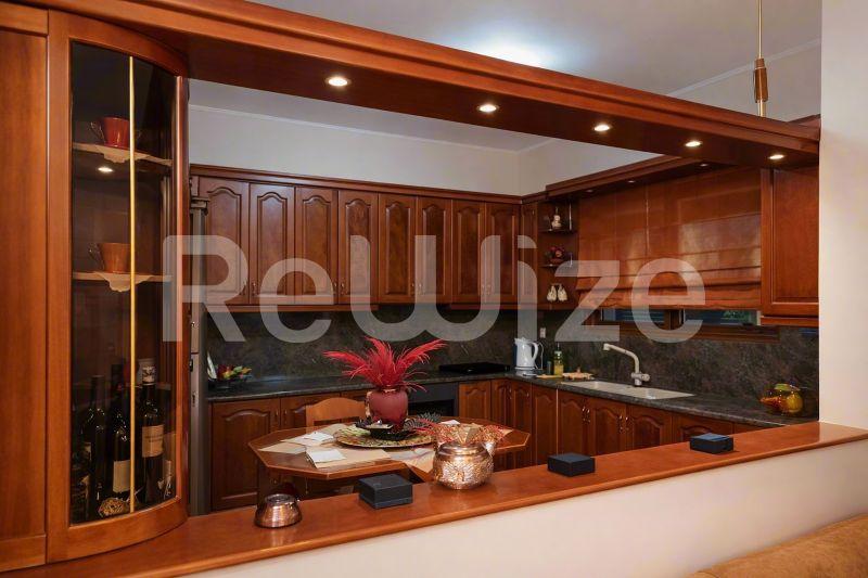 Detached house 250 m² in Aristotelis, kitchen