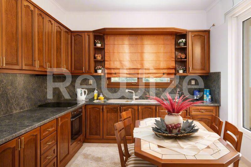 Detached house 250 m² in Aristotelis, kitchen
