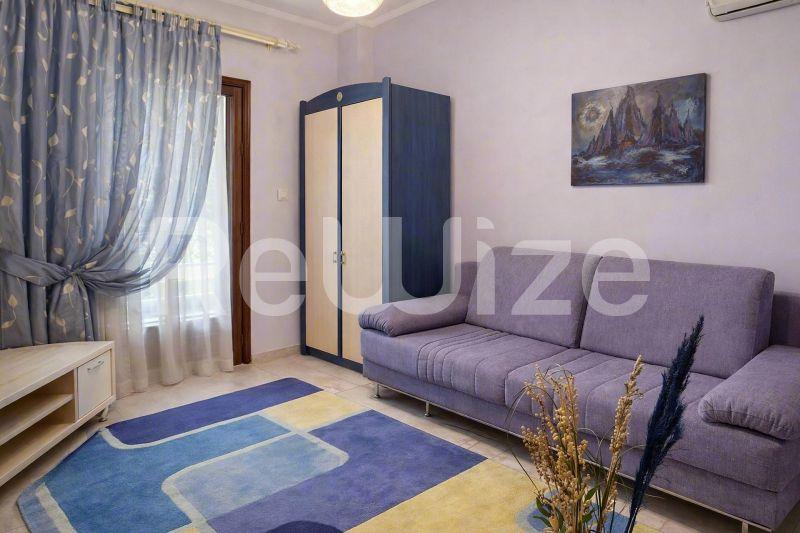 Detached house 250 m² in Aristotelis, living room