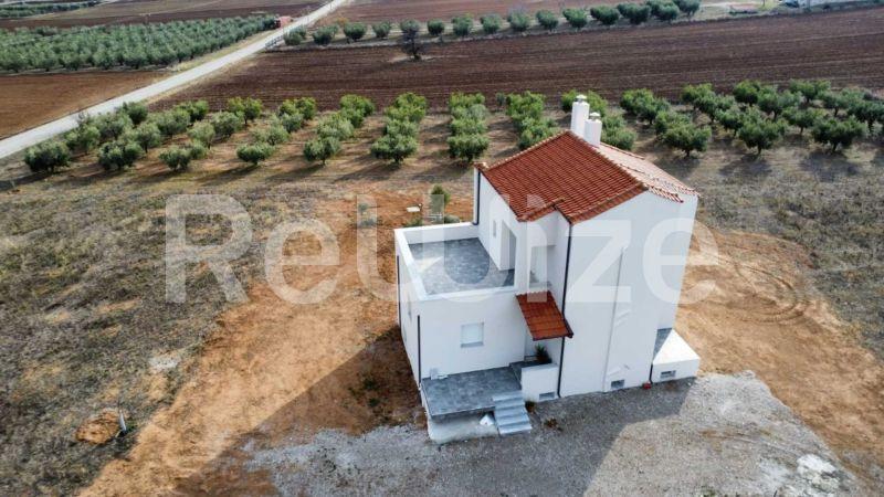 Photo 16,Εξωτερική,ΠΏΛΗΣΗ,Κατοικία,Μονοκατοικία,220τ.μ,€340,000,Νέα Σίλατα