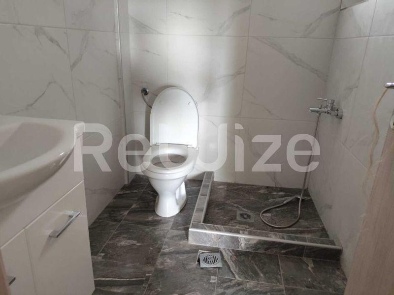 Photo 4,Μπάνιο,ΠΏΛΗΣΗ,Κατοικία,Μονοκατοικία,220τ.μ,€340,000,Νέα Σίλατα