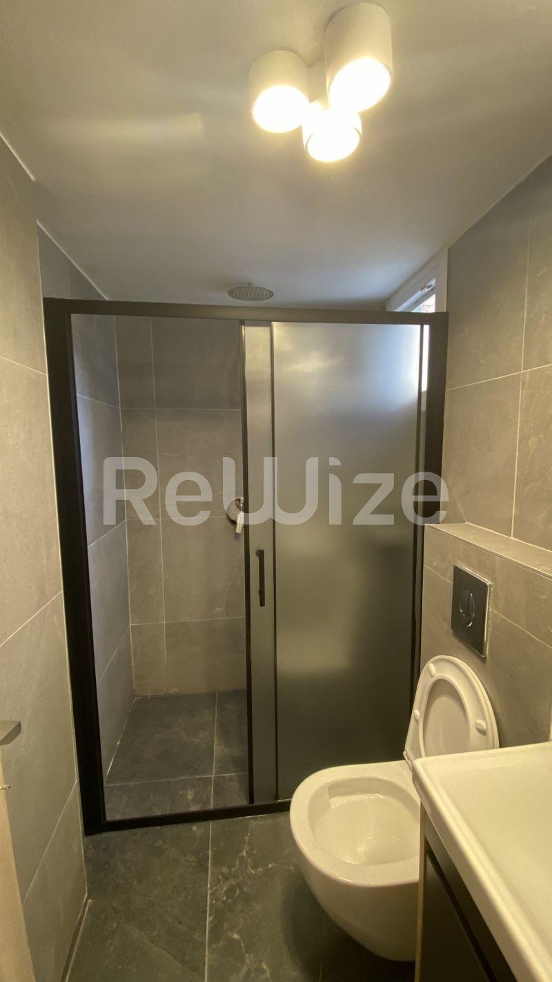 Photo 17,Μπάνιο,ΕΝΟΙΚΊΑΣΗ,Κατοικία,Διαμέρισμα,55τ.μ,€800,Άγιος Δημήτριος