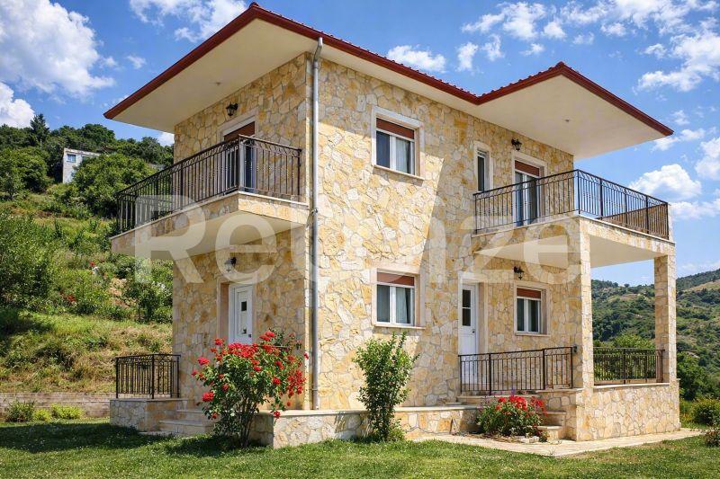 Detached house 66 m² in Aristotelis, facade