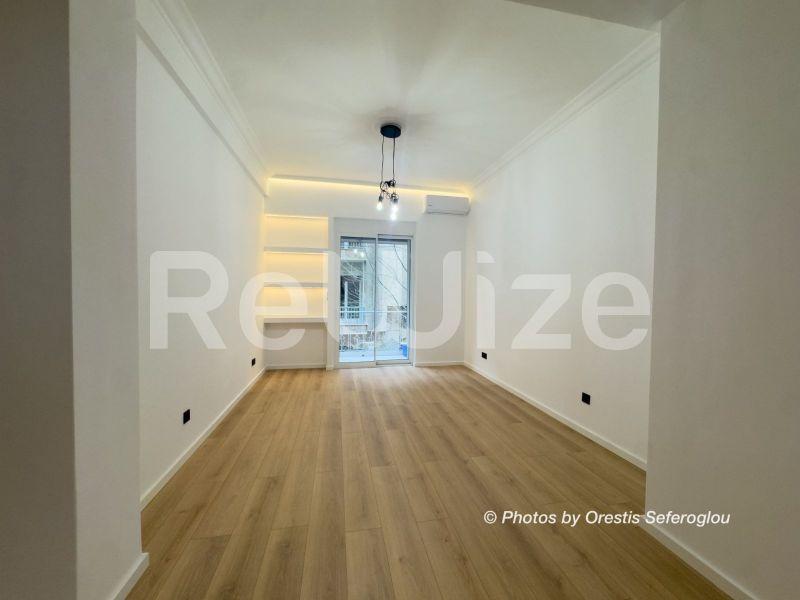 Photo 8,Σαλόνι,ΠΏΛΗΣΗ,Κατοικία,Διαμέρισμα,50τ.μ,€160,000,Εξάρχεια