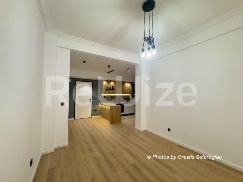 Photo 10,Σαλόνι,ΠΏΛΗΣΗ,Κατοικία,Διαμέρισμα,50τ.μ,€160,000,Εξάρχεια