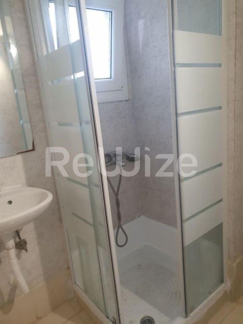 Photo 3,Μπάνιο,ΕΝΟΙΚΊΑΣΗ,Κατοικία,Διαμέρισμα,60τ.μ,€450,Ιπποκράτειο