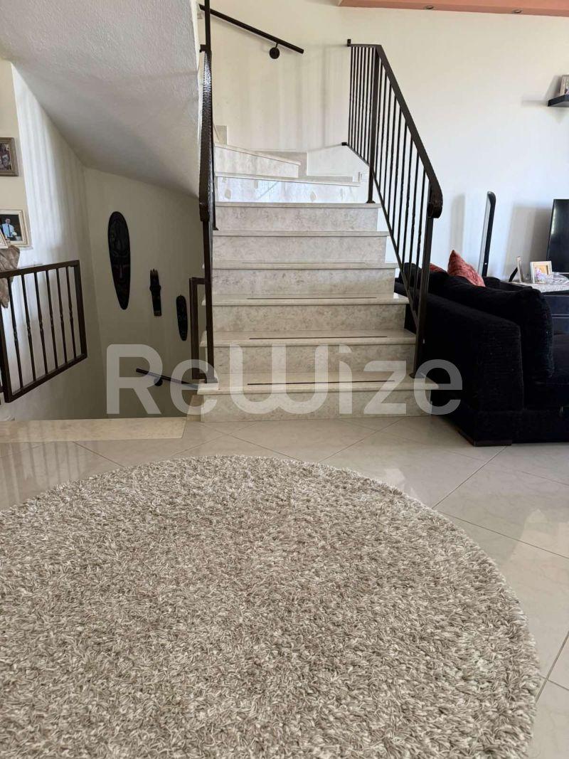 Photo 7,Staircase,SALE,Residency,Maisonette,210sqm,€450,000,Thermi