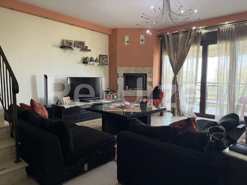 Photo 3,Living Room,SALE,Residency,Maisonette,210sqm,€450,000,Thermi