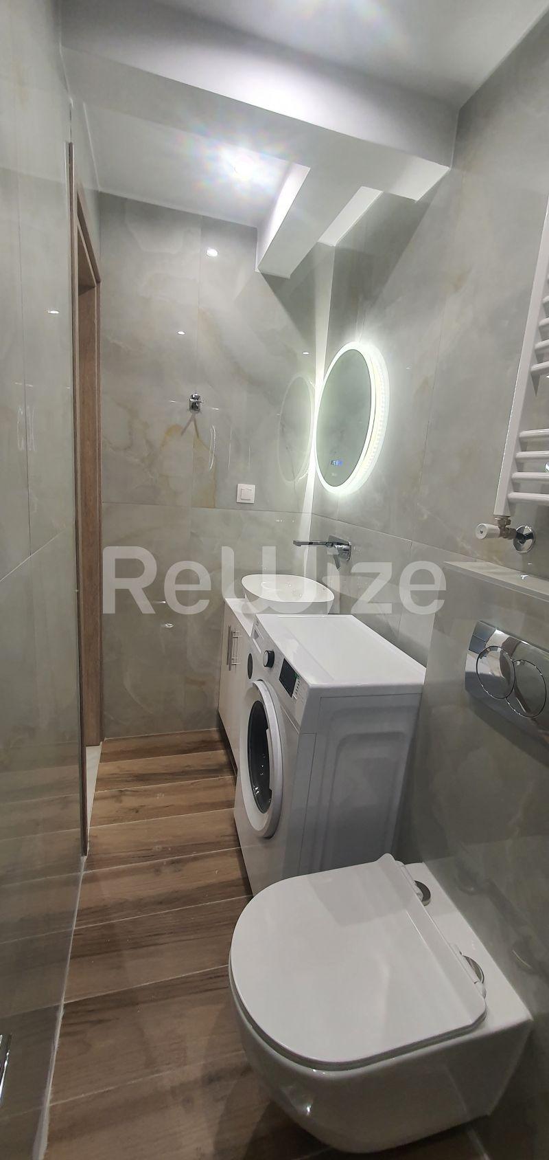 Photo 16,Μπάνιο,ΠΏΛΗΣΗ,Κατοικία,Διαμέρισμα,42τ.μ,€175,000,Κέντρο Θεσσαλονίκης