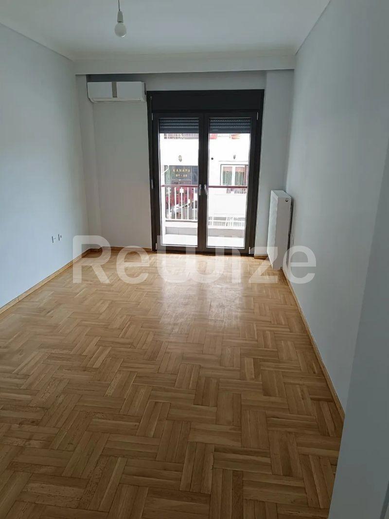 Photo 1,Living Room,RENT,Residency,Apartment,63sqm,€530,Triandria