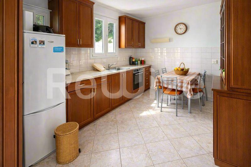 Detached house 264 m² in Kassandra, kitchen