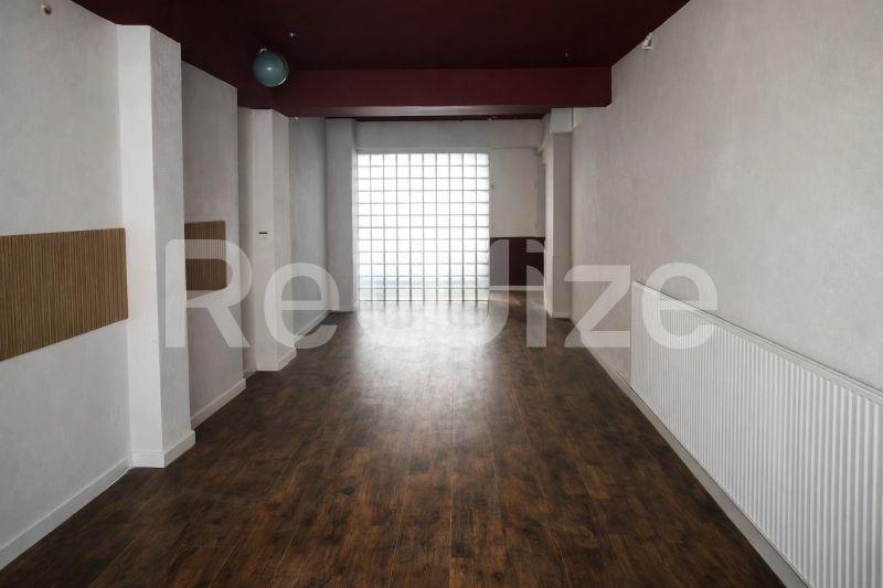 Photo 1,Πισίνα,ΠΏΛΗΣΗ,Επαγγελματικό,Κατάστημα,98τ.μ,€900,000,Κέντρο Θεσσαλονίκης
