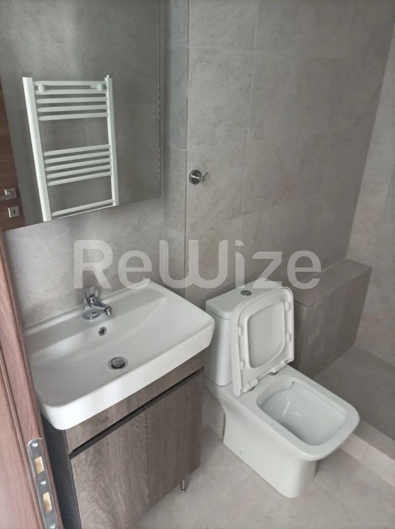 Photo 6,Bathroom,RENT,Residency,Apartment,50sqm,€600,Kentro Kalamarias
