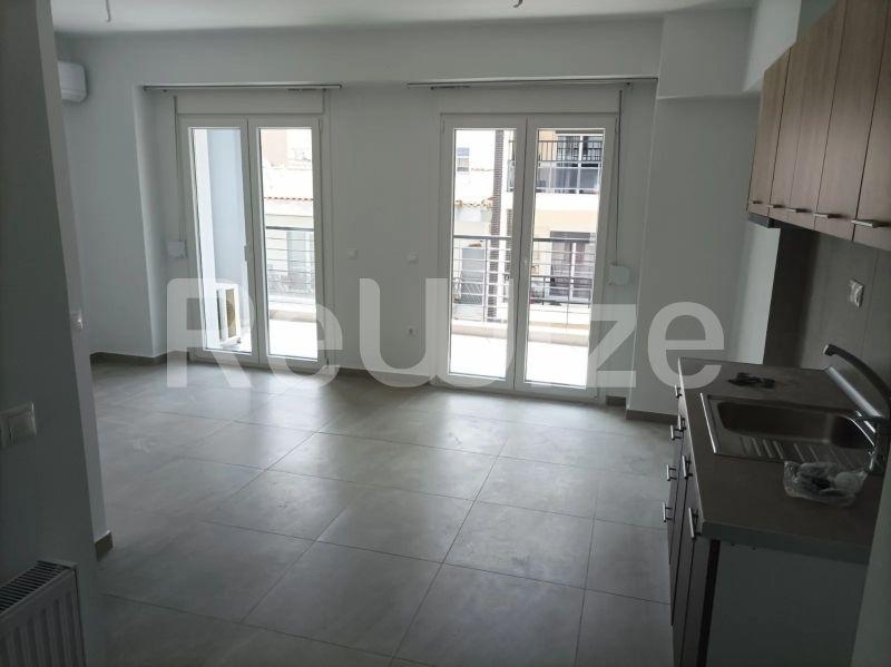 Photo 1,Living Room,RENT,Residency,Apartment,50sqm,€600,Kentro Kalamarias