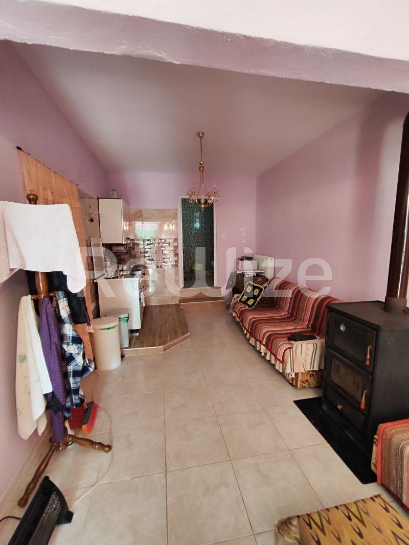 Photo 18,Σαλόνι,ΠΏΛΗΣΗ,Κατοικία,Κτίριο,205τ.μ,€200,000,Ορμύλια