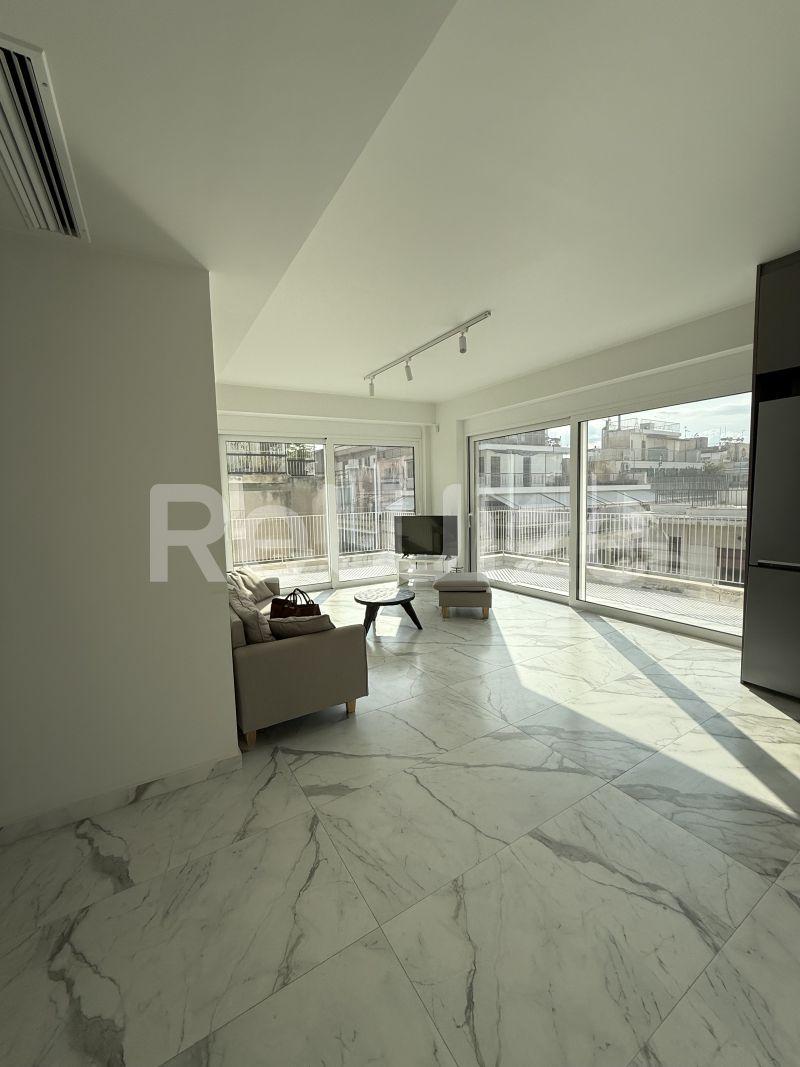 Photo 19,Σαλόνι,ΠΏΛΗΣΗ,Κατοικία,Διαμέρισμα,79τ.μ,€290,000,Εξάρχεια