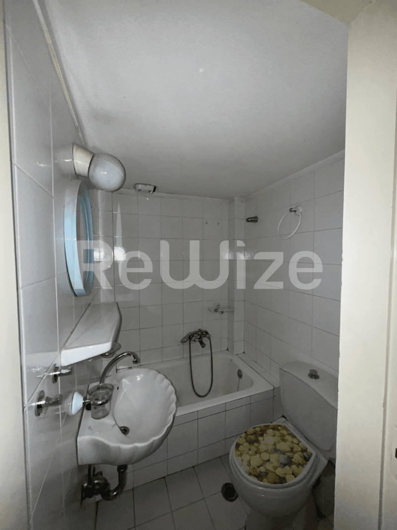 Photo 6,Μπάνιο,ΠΏΛΗΣΗ,Κατοικία,Στούντιο,42τ.μ,€150,000,Νέα Σμύρνη
