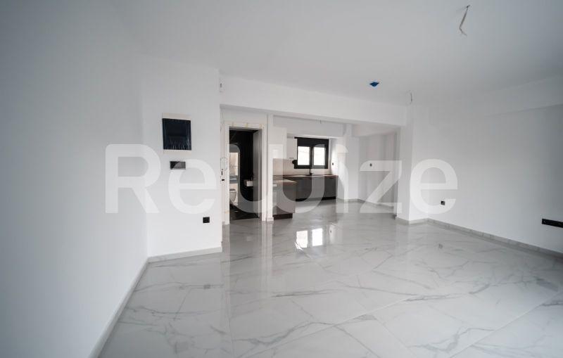 Photo 7,Σαλόνι,ΠΏΛΗΣΗ,Κατοικία,Διαμέρισμα,147τ.μ,Tιμή κατόπιν αιτήματος,Καραμπουρνάκι