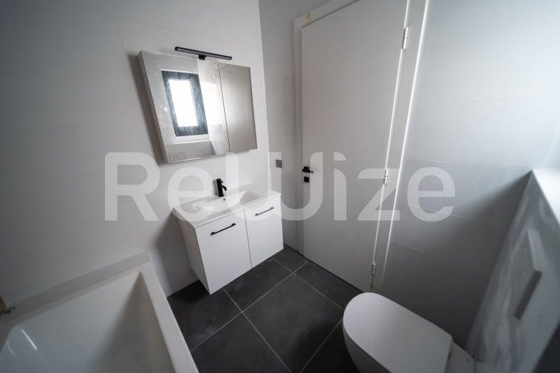 Photo 16,WC,ΠΏΛΗΣΗ,Κατοικία,Διαμέρισμα,147τ.μ,Tιμή κατόπιν αιτήματος,Καραμπουρνάκι