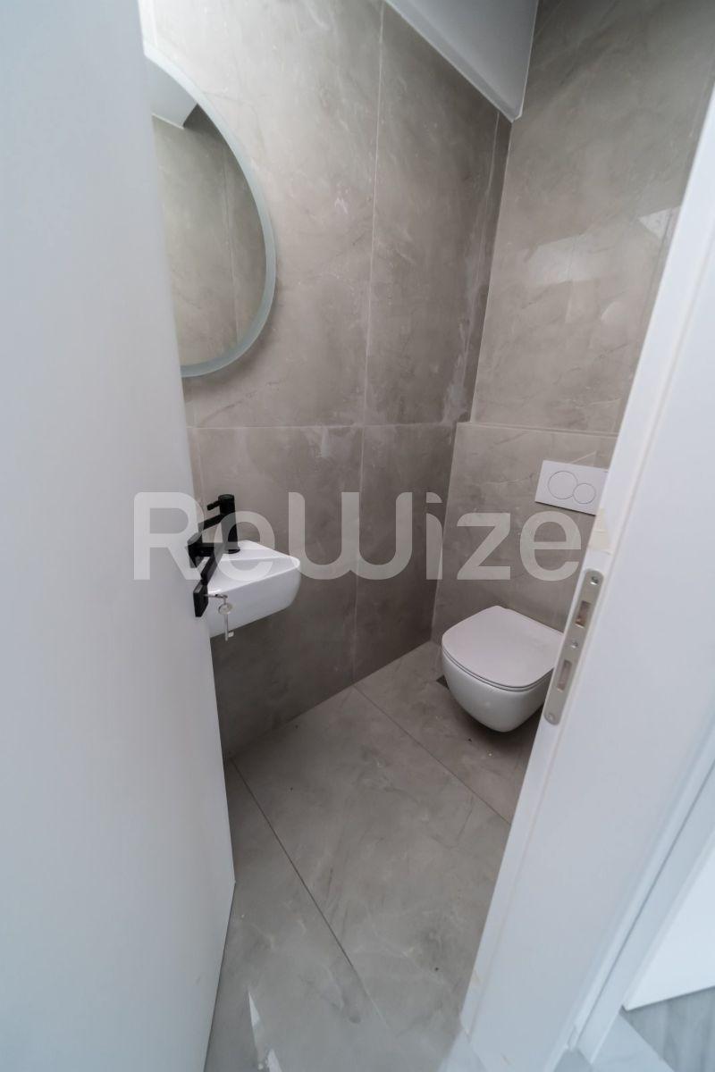 Photo 14,WC,ΠΏΛΗΣΗ,Κατοικία,Μεζονέτα,127τ.μ,Tιμή κατόπιν αιτήματος,Καραμπουρνάκι