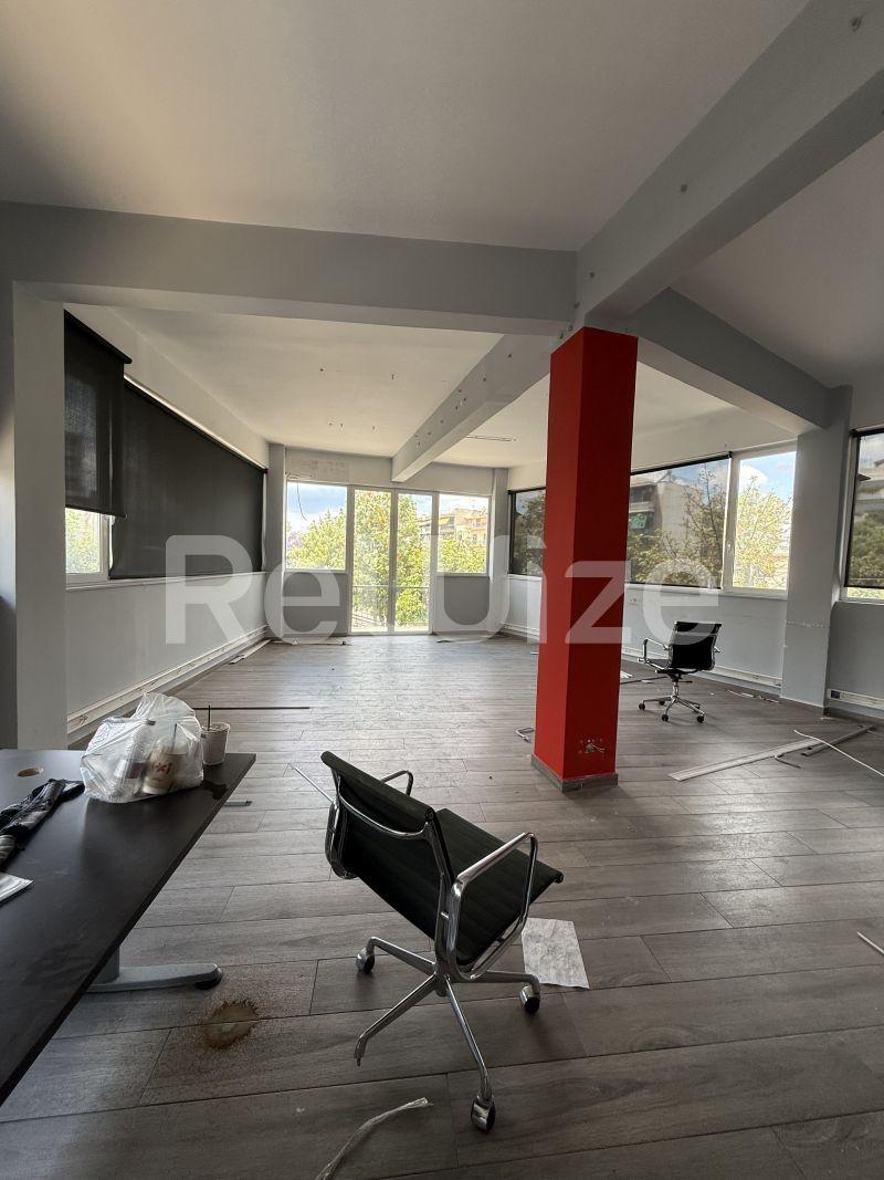 Photo 30,Εξωτερική,ΕΝΟΙΚΊΑΣΗ,Επαγγελματικό,Γραφείο,300τ.μ,€3,000,Κεραμικός