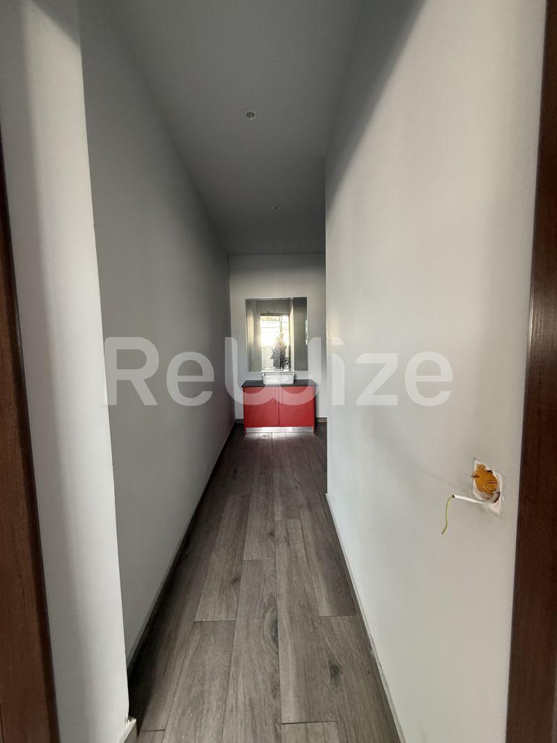 Photo 28,Κουζίνα,ΕΝΟΙΚΊΑΣΗ,Επαγγελματικό,Γραφείο,300τ.μ,€3,000,Κεραμικός