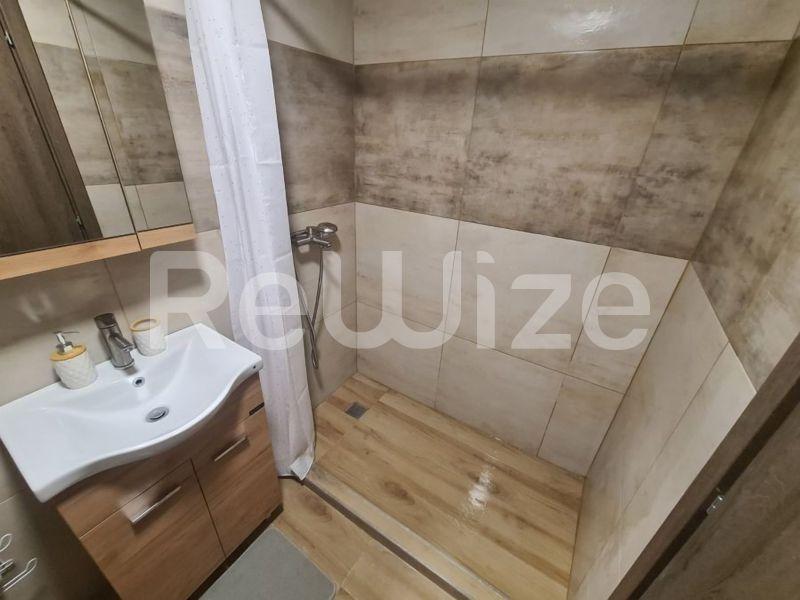 Photo 11,Μπάνιο,ΕΝΟΙΚΊΑΣΗ,Κατοικία,Διαμέρισμα,32τ.μ,€500,Κέντρο Θεσσαλονίκης