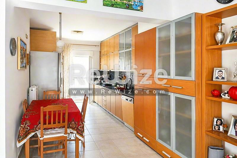 Διαμέρισμα 100 τ.μ. στην Καλαμαριά, κουζίνα